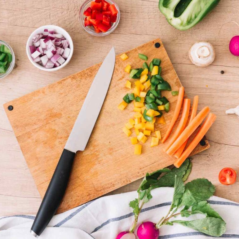 TIP:  Keep Your Knives Sharp While Cooking